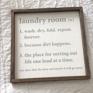 Laundry sign